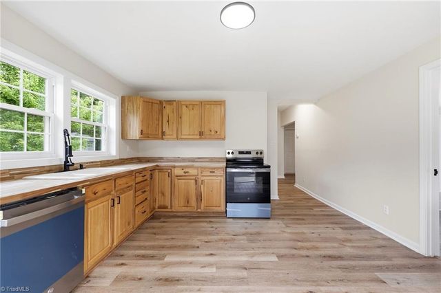 1202 Ridge Avenue, Eden, NC 27288