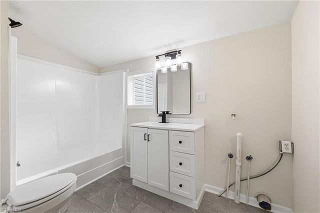 1202 Ridge Avenue, Eden, NC 27288