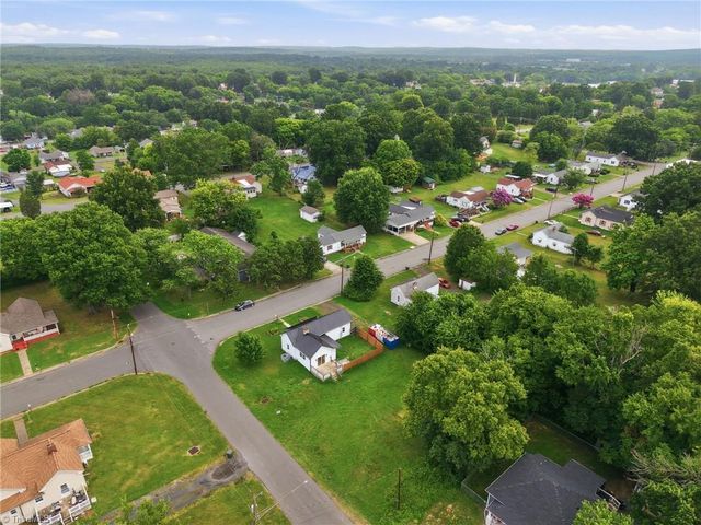 1202 Ridge Avenue, Eden, NC 27288