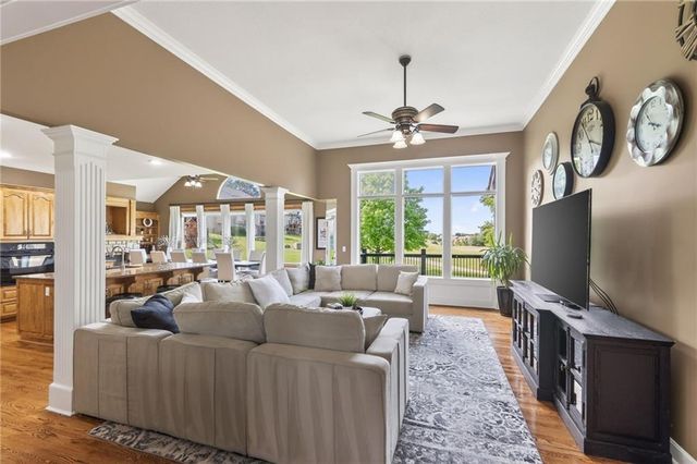 24004 W 68th Street, Shawnee, KS 66226