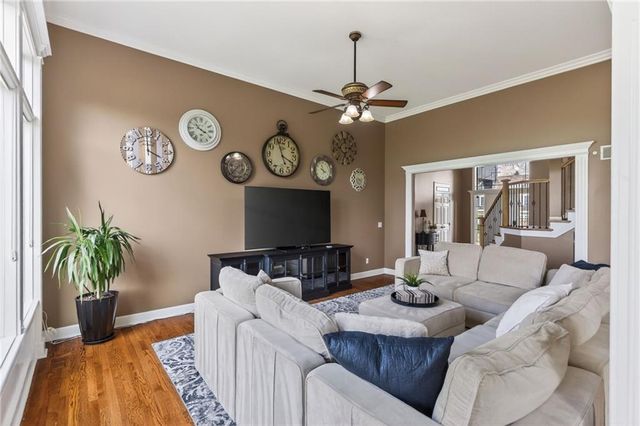 24004 W 68th Street, Shawnee, KS 66226