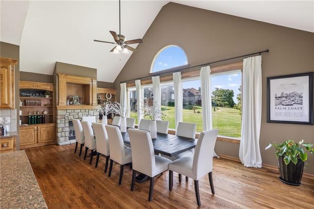 24004 W 68th Street, Shawnee, KS 66226