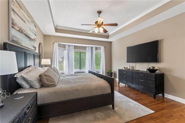 24004 W 68th Street, Shawnee, KS 66226