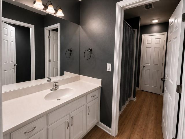 24004 W 68th Street, Shawnee, KS 66226