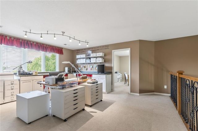 24004 W 68th Street, Shawnee, KS 66226