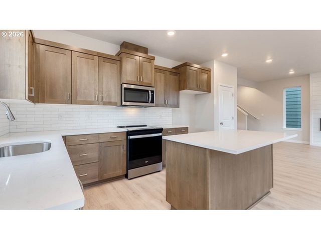 3512 Sw Battaglia Ave, Gresham, OR 97080