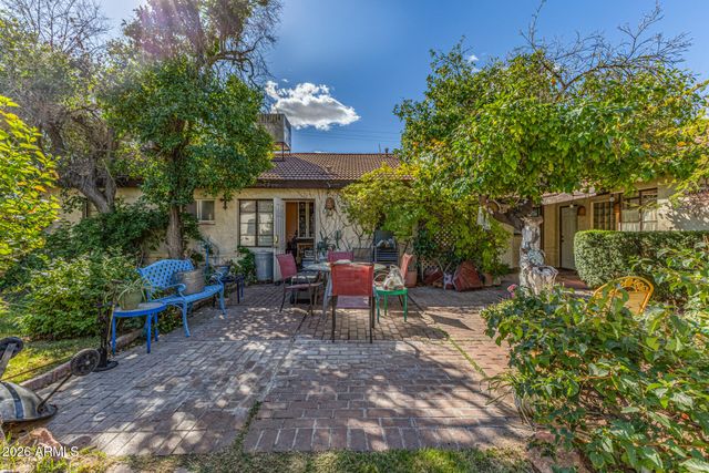 6201 N 9th Place, Phoenix, AZ 85014