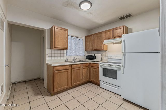 6201 N 9th Place, Phoenix, AZ 85014
