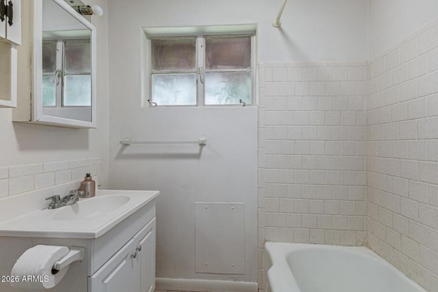 6201 N 9th Place, Phoenix, AZ 85014