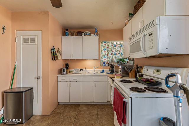 6201 N 9th Place, Phoenix, AZ 85014