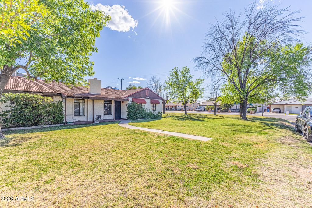 6201 N 9th Place, Phoenix, AZ 85014 — photo 2