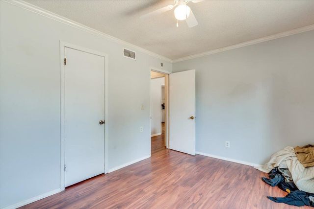 3051 S Elizabeth Ave, Wichita, KS 67217