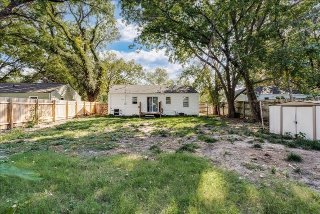 3051 S Elizabeth Ave, Wichita, KS 67217