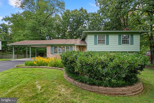 18001 MILL CREEK DR, Rockville, MD 20855