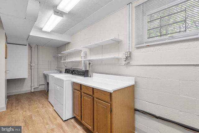 18001 MILL CREEK DR, Rockville, MD 20855