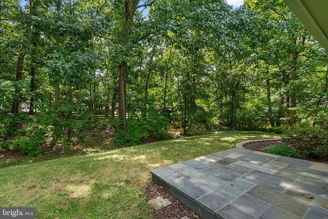 18001 MILL CREEK DR, Rockville, MD 20855