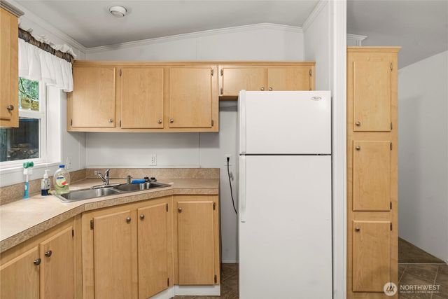 56514 383rd Avenue Ct E, Ashford, WA 98304