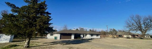 4335 NE 42nd Street, Forest Park, OK 73121