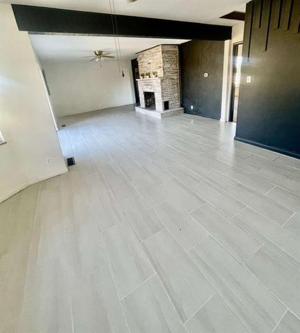 4335 NE 42nd Street, Forest Park, OK 73121