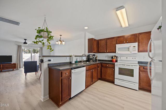 1108 Savin Landing, Knightdale, NC 27545