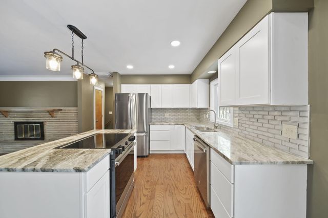 10301 County Farm Road, Parma, MI 49269