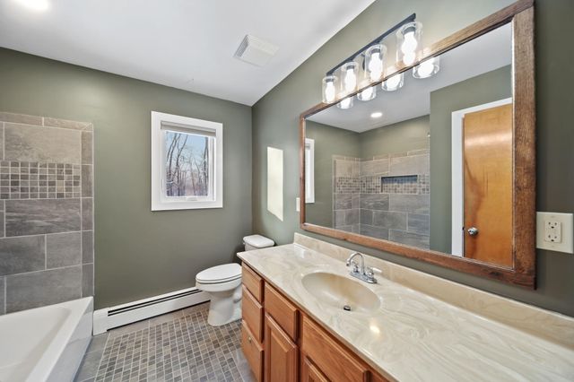 10301 County Farm Road, Parma, MI 49269