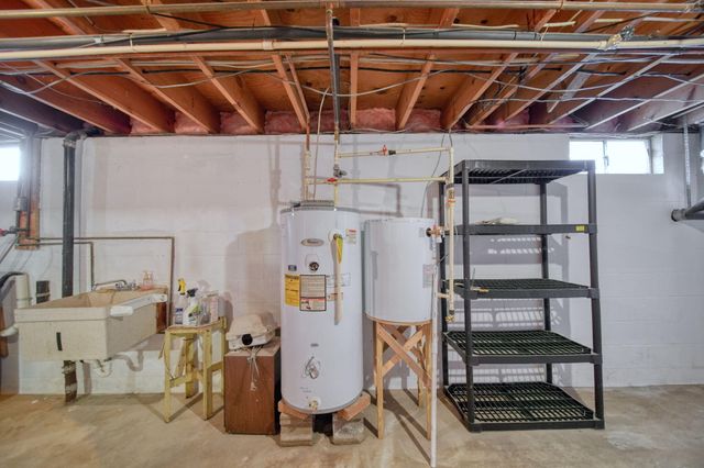 10301 County Farm Road, Parma, MI 49269