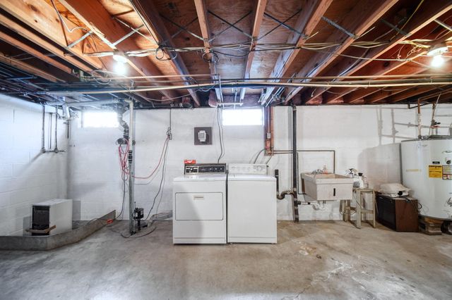 10301 County Farm Road, Parma, MI 49269