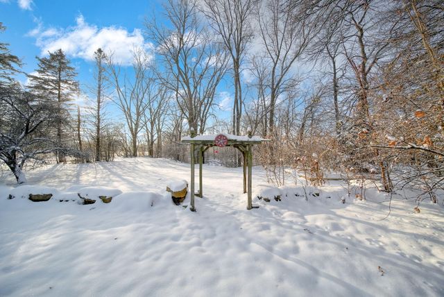 10301 County Farm Road, Parma, MI 49269