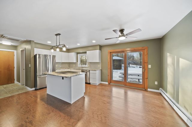 10301 County Farm Road, Parma, MI 49269