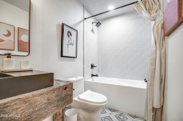 4011 E HANCOCK Drive, Phoenix, AZ 85028
