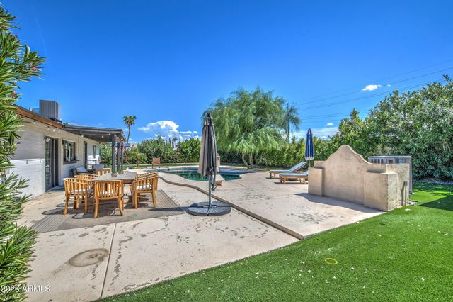 4011 E HANCOCK Drive, Phoenix, AZ 85028