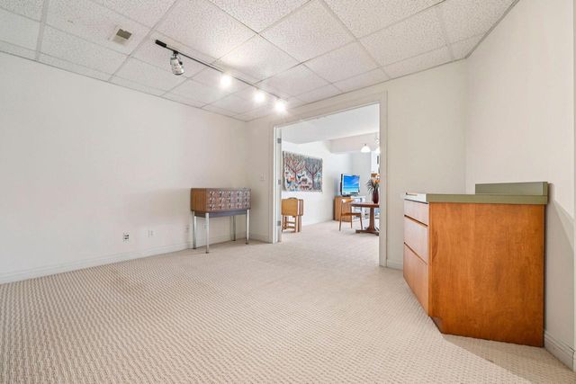 445 Sunset TRAIL, Hartland, WI 53029