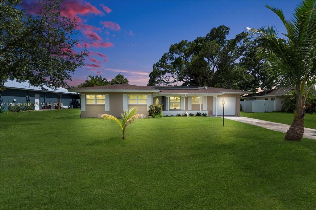 246 SE 44th st, Cape Coral, FL 33904