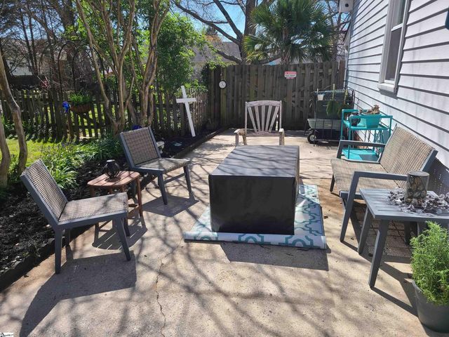 306 Fairdale Drive, Simpsonville, SC 29681