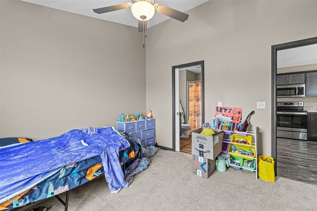 372 Tanglewood Drive, Solon, IA 52333