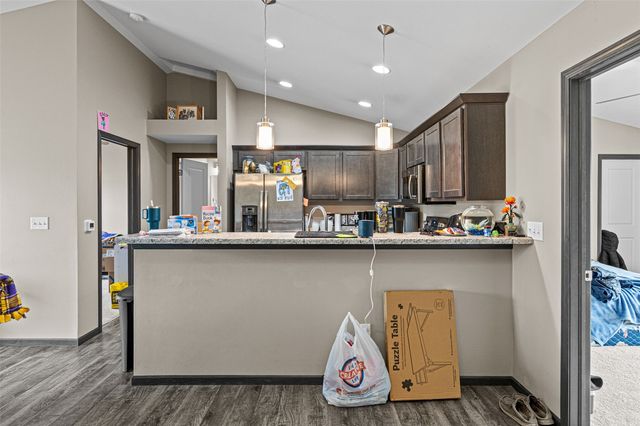 372 Tanglewood Drive, Solon, IA 52333