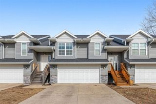 372 Tanglewood Drive, Solon, IA 52333