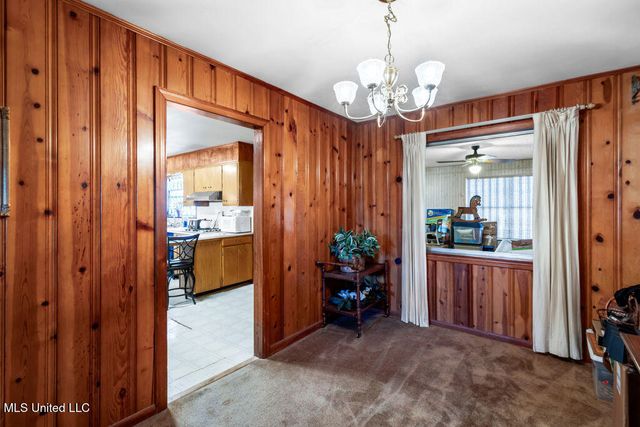 15900 Van Eaton Circle, Biloxi, MS 39532