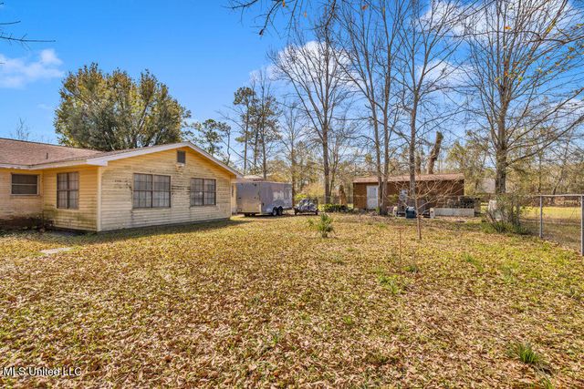 15900 Van Eaton Circle, Biloxi, MS 39532