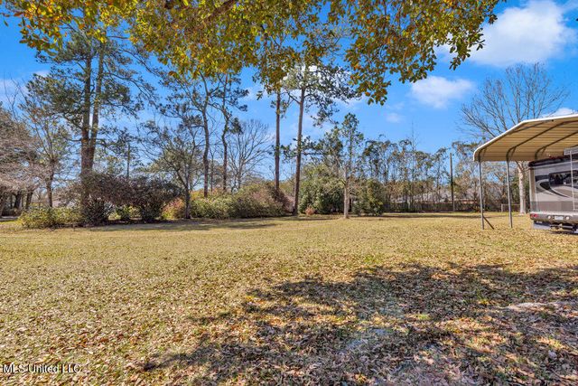 15900 Van Eaton Circle, Biloxi, MS 39532