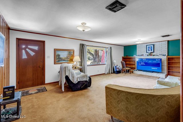 15900 Van Eaton Circle, Biloxi, MS 39532