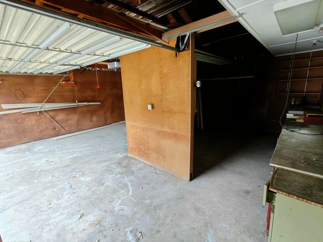 233 Oakwood Street, Hammond, IN 46324