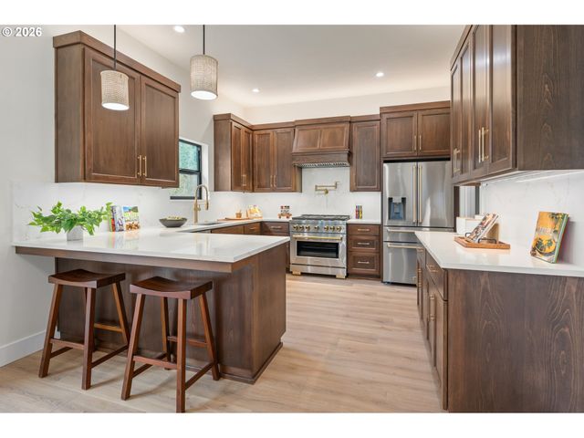 4835 ELVA Ln, Eugene, OR 97405