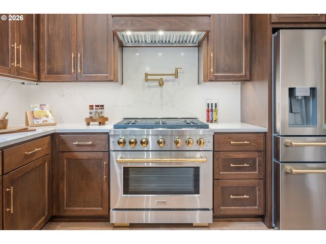 4835 ELVA Ln, Eugene, OR 97405