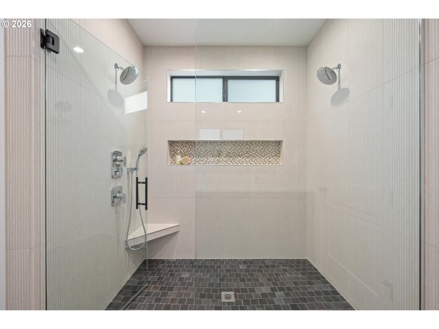 4835 ELVA Ln, Eugene, OR 97405