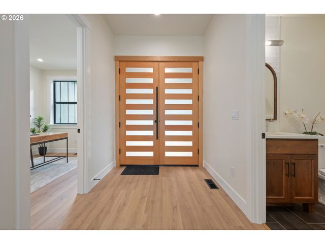 4835 ELVA Ln, Eugene, OR 97405