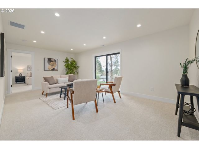 4835 ELVA Ln, Eugene, OR 97405