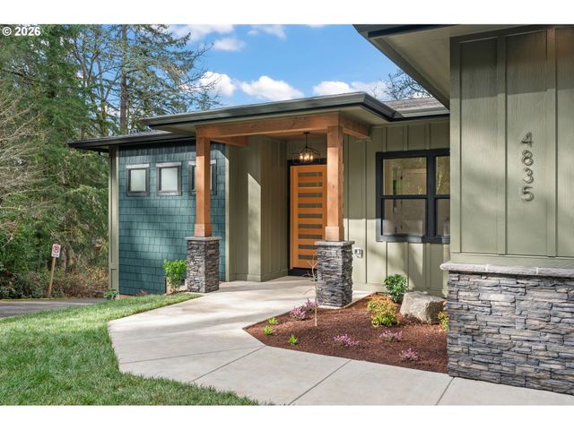 4835 ELVA Ln, Eugene, OR 97405