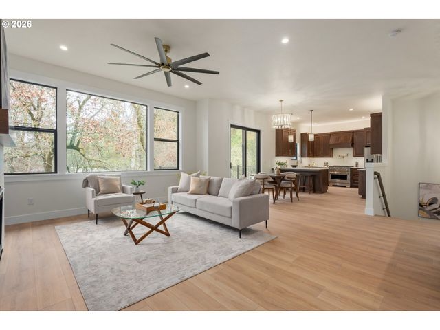 4835 ELVA Ln, Eugene, OR 97405